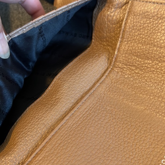 Marc Jacobs leather tan wallet - Picture 10 of 13
